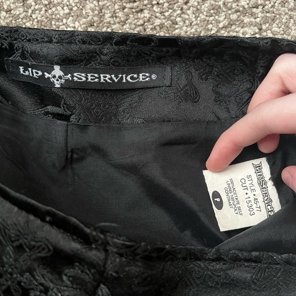 Lip service black floral brocade tulle miniskirt - Picture 4 of 5